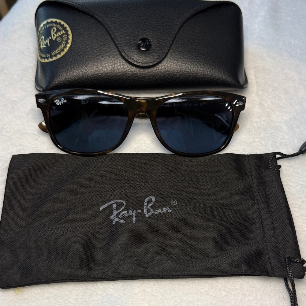Ray-Ban RB2132 New Wayfarer Unisex Tortoise Frame Sunglasses w/ New Blue Lenses